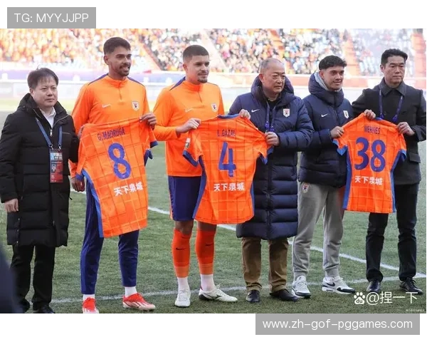 足球比赛中的技术亮点与战术实施 足球比赛中的技术亮点与战术实施